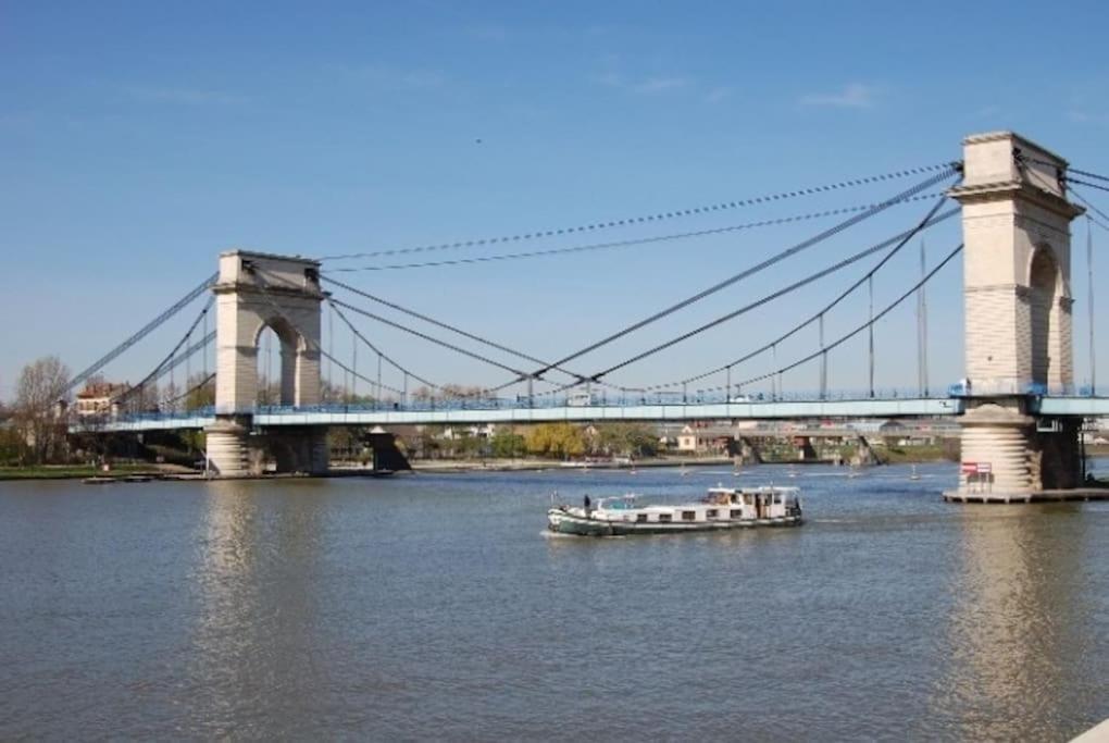 Au Quai De Seine De Paris Appartement- T2 Vitry-sur-Seine Luaran gambar
